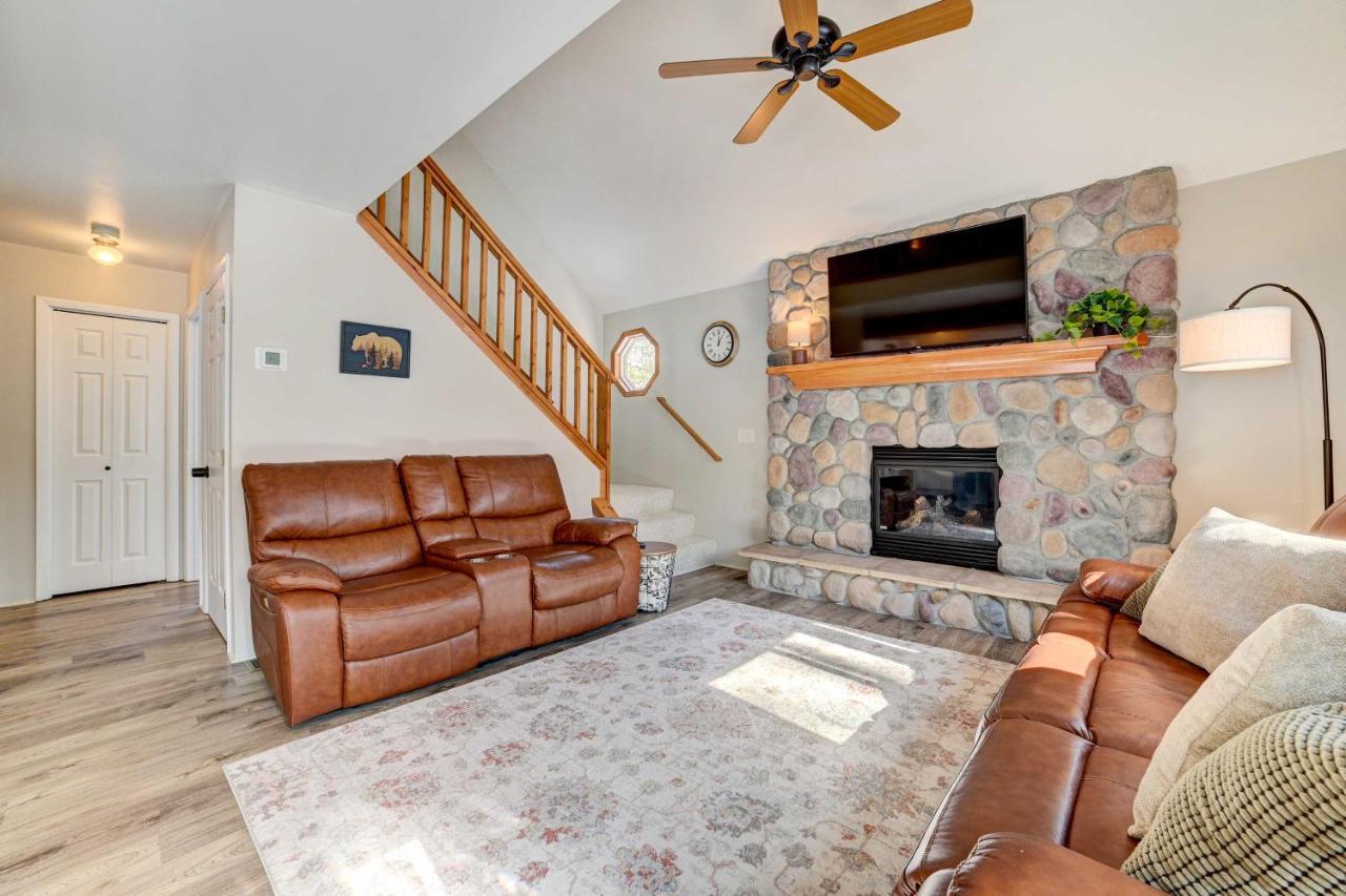 Roscommon Retreat With Deck About 1 Mile To Higgins Lake Экстерьер фото